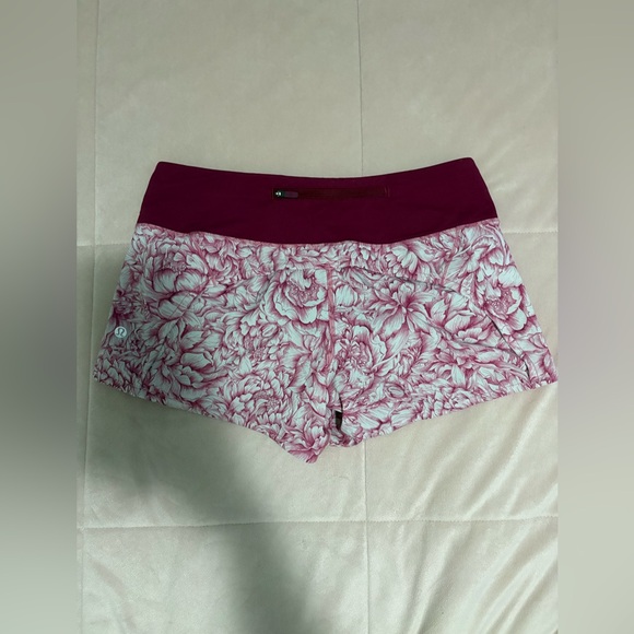 lululemon athletica Floral Athletic Shorts - Red and White - Picture 1 of 5